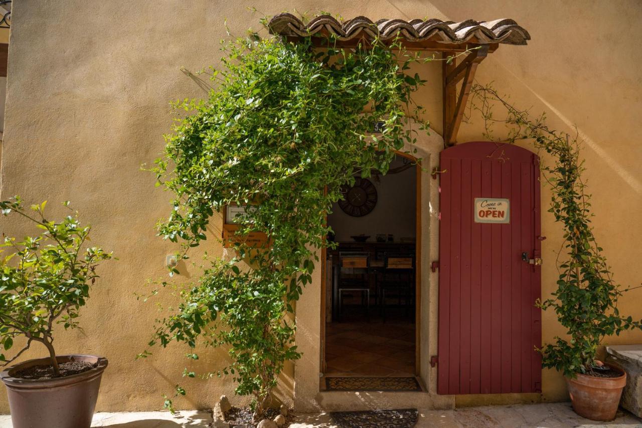 Une Chambre En Luberon Puyvert Экстерьер фото